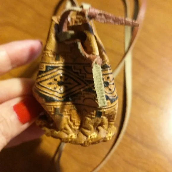 Leather Medicine Bag Necklace - Picture 3 of 5